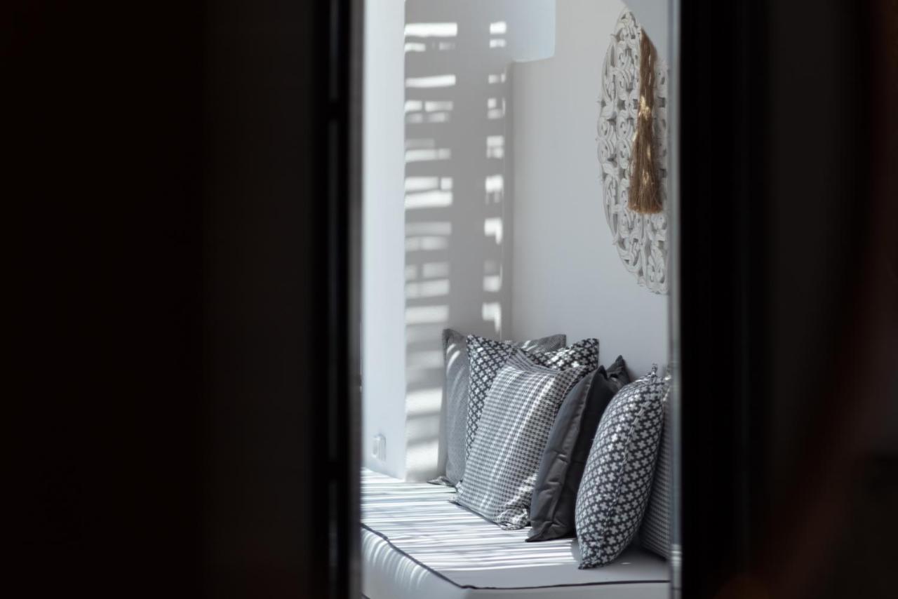 Kosmitis Suites & Villas Náousa Exteriör bild