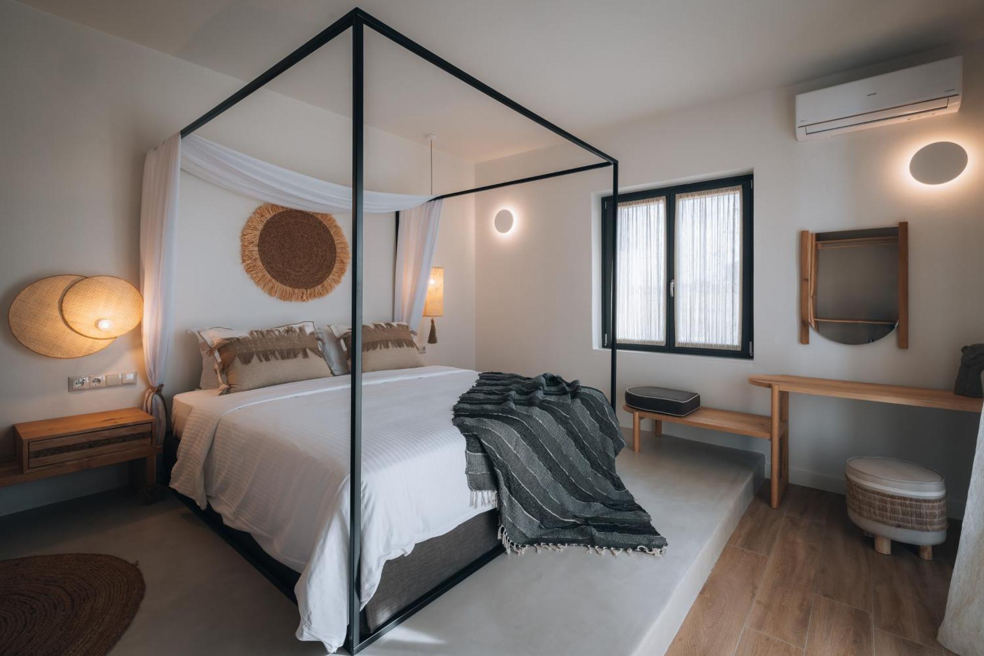 Kosmitis Suites & Villas Náousa Rum bild