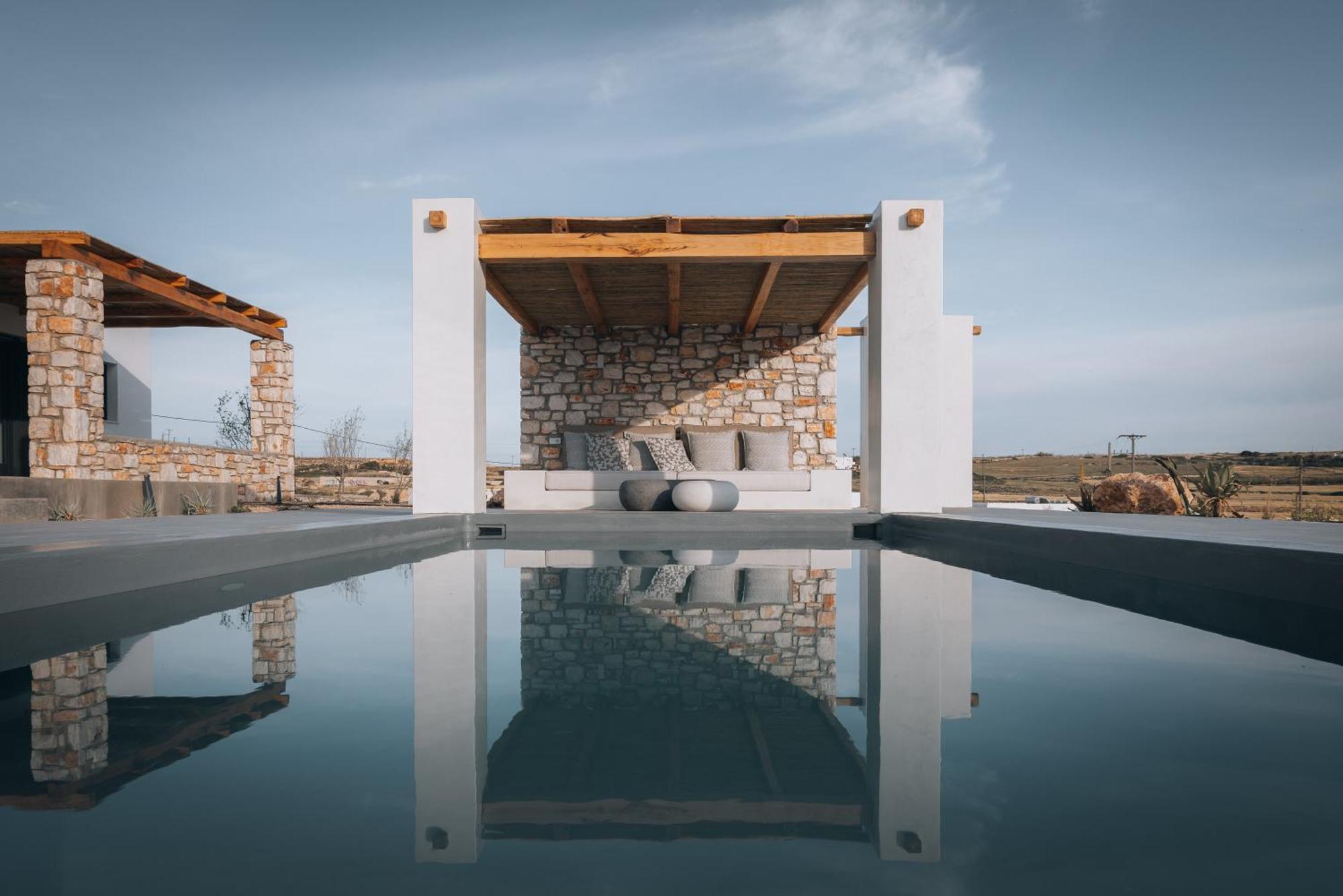 Kosmitis Suites & Villas Náousa Rum bild