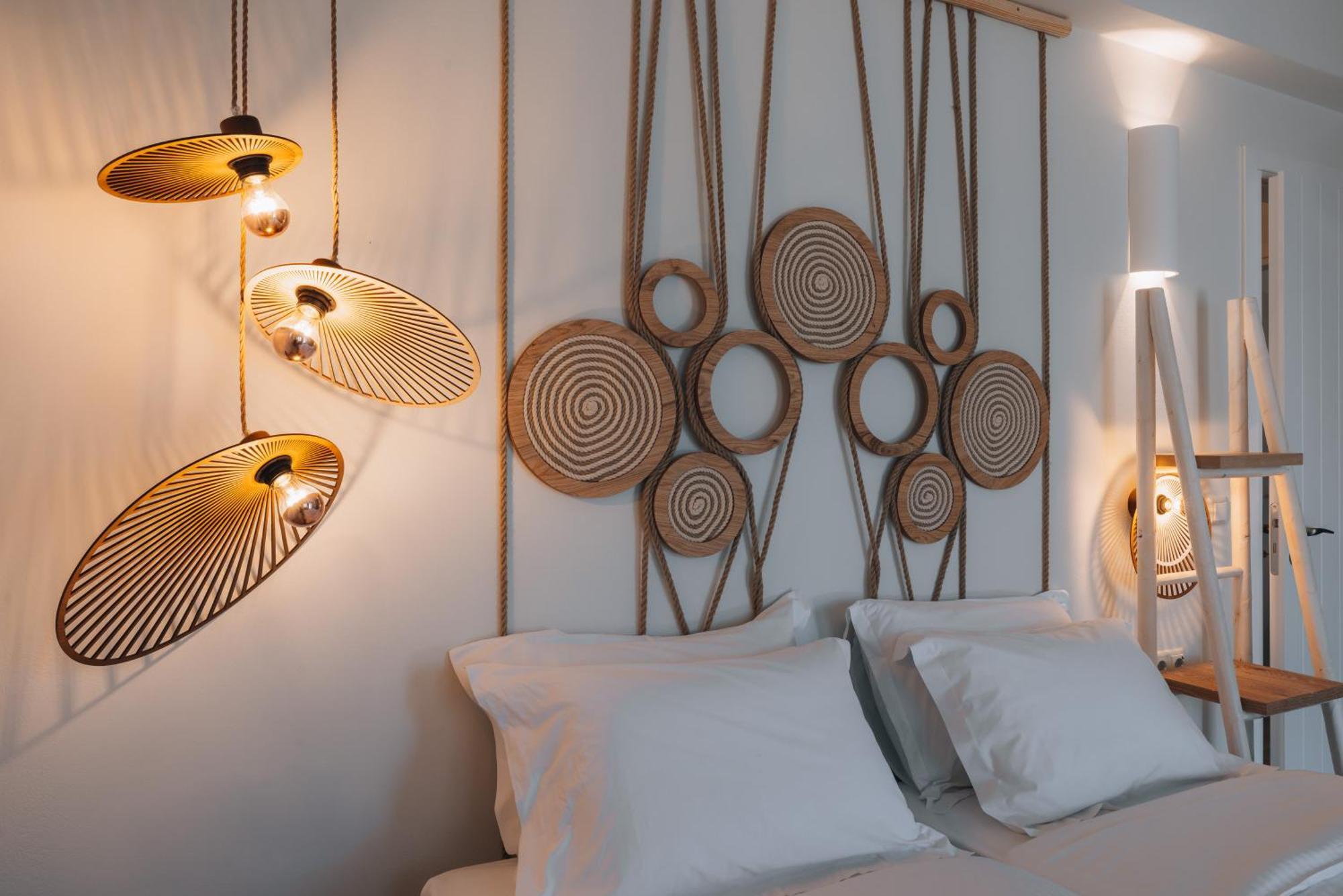 Kosmitis Suites & Villas Náousa Rum bild